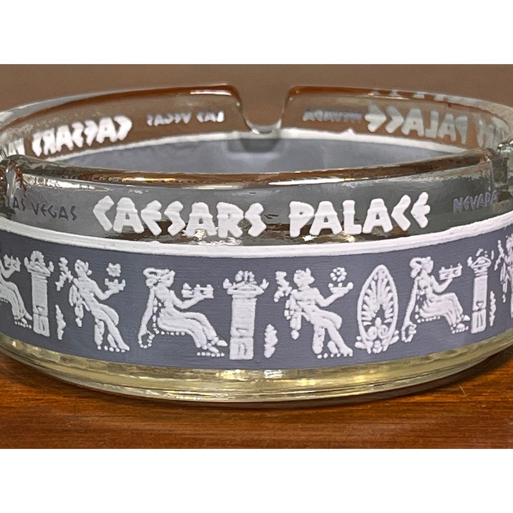 Vintage Caesars Palace Las Vegas Glass Ashtray Roman Casino Gold Trim - Picture 3 of 9